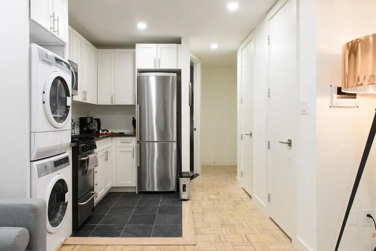 뉴욕 75-2B Prime Upper East Brand New 1Br W&D Elev 아파트