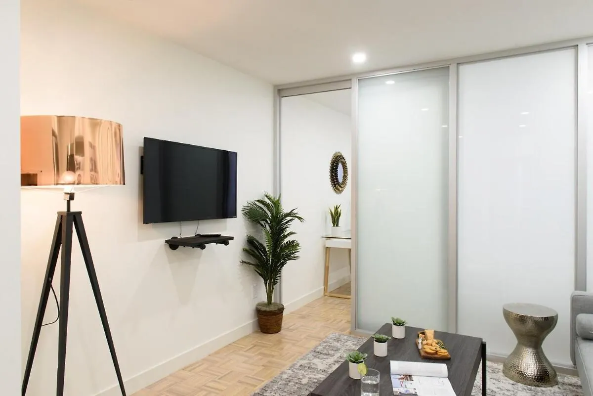 뉴욕 75-2B Prime Upper East Brand New 1Br W&D Elev 아파트